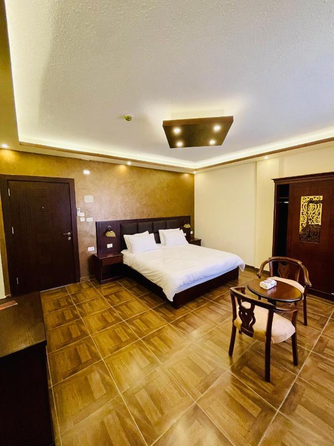 Bed and Breakfast Esperanza Petra Вади Муса Экстерьер фото